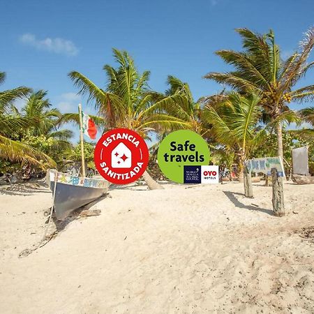 Hotel Oyo Blue Kay Mahahual Exterior foto